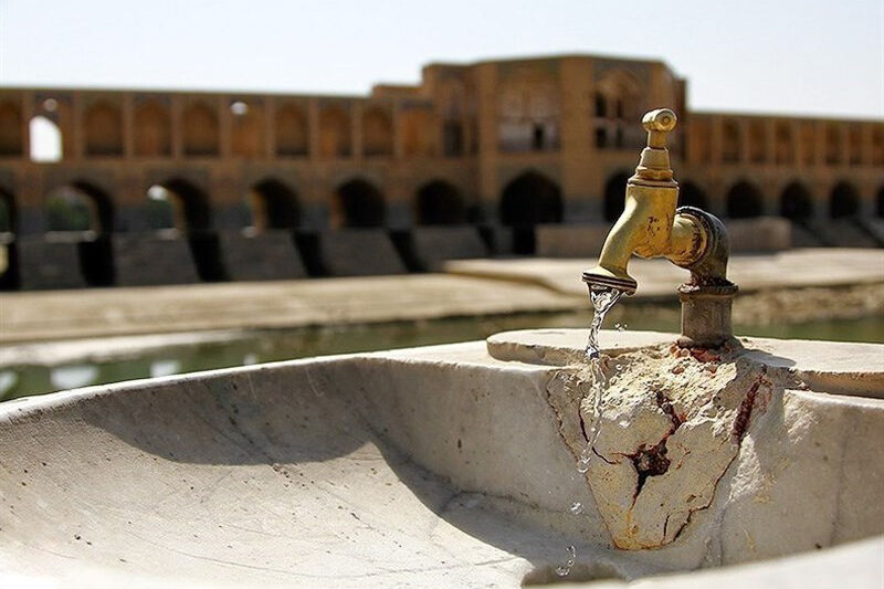 آبیابی در اصفهان: راهکارها و چالش ها 2 چالشهای آبیابی در اصفهان